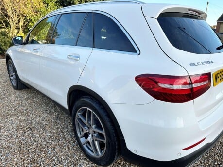 Mercedes-Benz GLC 2.1 GLC250d AMG Line (Premium) G-Tronic 4MATIC Euro 6 (s/s) 5dr 12