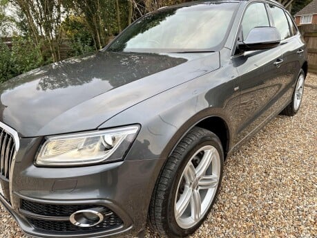 Audi Q5 2.0 TDI S line quattro Euro 5 (s/s) 5dr 5