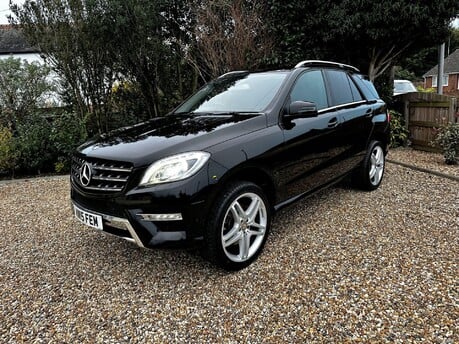 Mercedes-Benz M Class 3.0 ML350 V6 BlueTEC AMG Line G-Tronic 4WD Euro 6 (s/s) 5dr