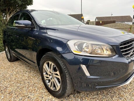 Volvo XC60 2.4 D4 SE AWD Euro 5 (s/s) 5dr 7