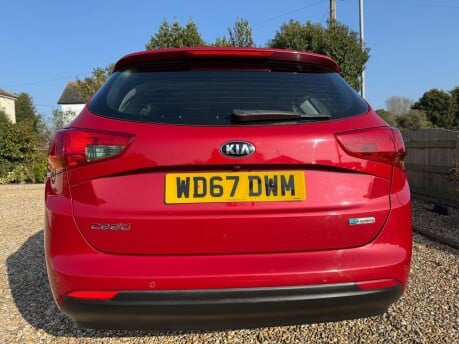 Kia Ceed 1.6 CRDi 2 Sportswagon Euro 6 (s/s) 5dr 9