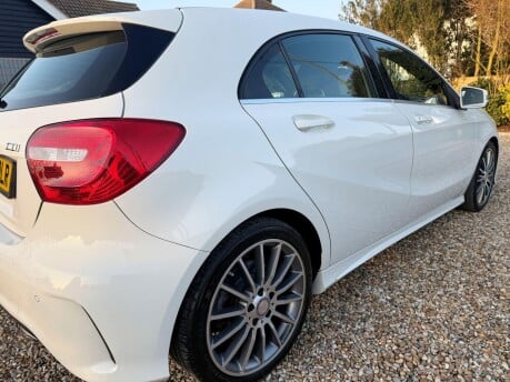 Mercedes-Benz A Class 2.1 A220 CDI AMG Sport 7G-DCT Euro 6 (s/s) 5dr 9