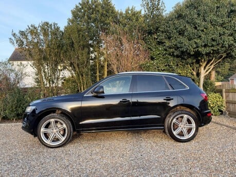 Audi Q5 2.0 TDI S line Plus S Tronic quattro Euro 5 (s/s) 5dr 3