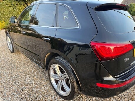 Audi Q5 2.0 TDI S line Plus S Tronic quattro Euro 5 (s/s) 5dr 10