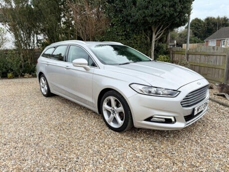 Ford Mondeo 2.0 TDCi Titanium Euro 6 (s/s) 5dr 2