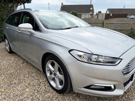 Ford Mondeo 2.0 TDCi Titanium Euro 6 (s/s) 5dr 7