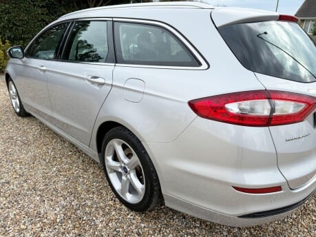 Ford Mondeo 2.0 TDCi Titanium Euro 6 (s/s) 5dr 10