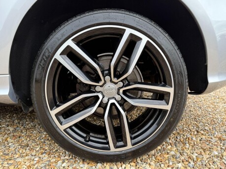 Audi Q5 2.0 TDI S line Plus S Tronic quattro Euro 6 (s/s) 5dr 11