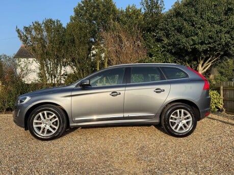 Volvo XC60 2.4 D5 SE Lux Nav Auto AWD Euro 6 (s/s) 5dr 3