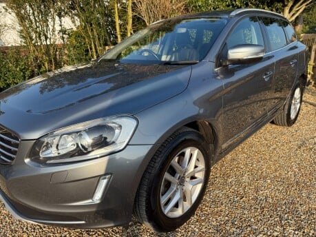 Volvo XC60 2.4 D5 SE Lux Nav Auto AWD Euro 6 (s/s) 5dr 5