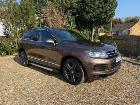 Volkswagen Touareg 3.0 TDI V6 BlueMotion Tech Altitude Tiptronic 4WD Euro 5 (s/s) 5dr 4