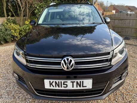 Volkswagen Tiguan 2.0 TDI BlueMotion Tech Match DSG 4WD Euro 5 (s/s) 5dr 8