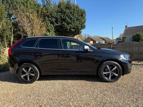 Volvo XC60 2.0 D4 R-Design Lux Nav Auto Euro 6 (s/s) 5dr 4