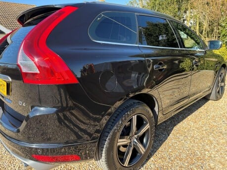 Volvo XC60 2.0 D4 R-Design Lux Nav Auto Euro 6 (s/s) 5dr 8