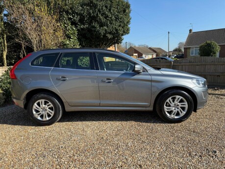 Volvo XC60 2.0 D4 SE Nav Auto Euro 6 (s/s) 5dr 4