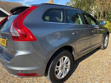 Volvo XC60 2.0 D4 SE Nav Auto Euro 6 (s/s) 5dr 8
