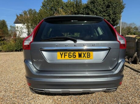 Volvo XC60 2.0 D4 SE Nav Auto Euro 6 (s/s) 5dr 9