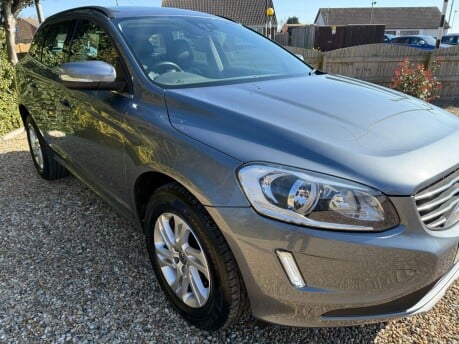 Volvo XC60 2.0 D4 SE Nav Auto Euro 6 (s/s) 5dr 7