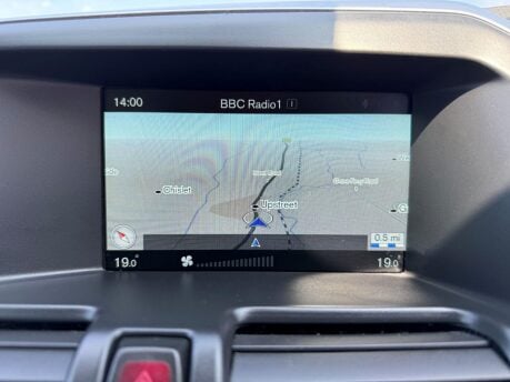 Volvo XC60 2.0 D4 SE Nav Auto Euro 6 (s/s) 5dr 18