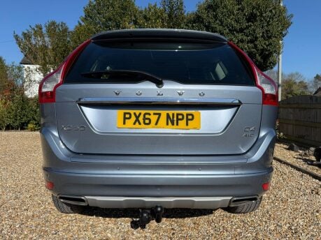 Volvo XC60 2.4 D4 SE Nav Auto AWD Euro 6 (s/s) 5dr 9