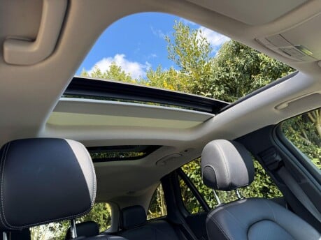 Mercedes-Benz GLC 2.1 GLC250d Sport (Premium) G-Tronic 4MATIC Euro 6 (s/s) 5dr 3