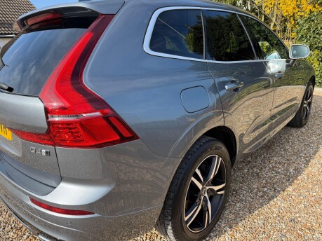 Volvo XC60 2.0 D4 R-Design Auto AWD Euro 6 (s/s) 5dr 8