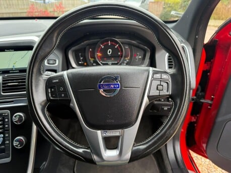 Volvo XC60 2.0 D4 R-Design Nav Euro 6 (s/s) 5dr 11