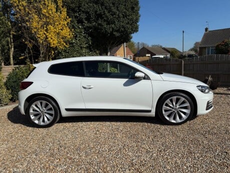Volkswagen Scirocco 2.0 TDI GT Euro 6 (s/s) 3dr 4