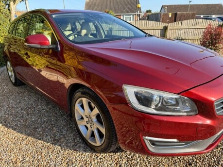 Volvo V60 2.4 D5 SE Lux Nav Geartronic Euro 5 5dr 7
