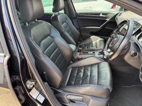 Volkswagen Golf 2.0 TDI BlueMotion Tech GTD DSG Euro 6 (s/s) 5dr 15