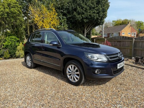 Volkswagen Tiguan 2.0 TDI BlueMotion Tech Match DSG 4WD Euro 5 (s/s) 5dr 4