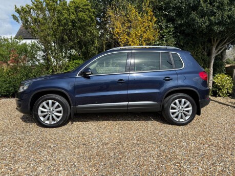 Volkswagen Tiguan 2.0 TDI BlueMotion Tech Match DSG 4WD Euro 5 (s/s) 5dr 5
