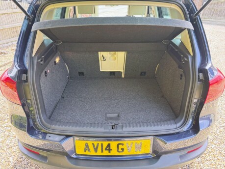 Volkswagen Tiguan 2.0 TDI BlueMotion Tech Match DSG 4WD Euro 5 (s/s) 5dr 25