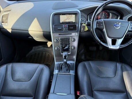 Volvo XC60 2.4 D4 SE Lux Nav Geartronic AWD Euro 5 5dr 15