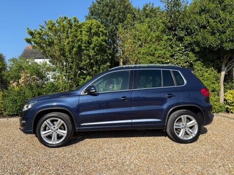 Volkswagen Tiguan 2.0 TDI BlueMotion Tech R-Line 4WD Euro 6 (s/s) 5dr 3
