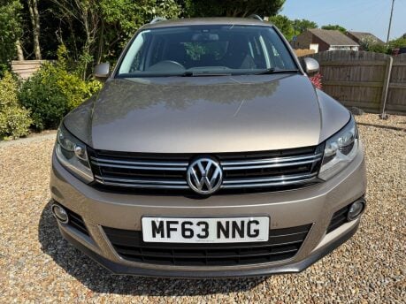 Volkswagen Tiguan 2.0 TDI BlueMotion Tech SE 4WD Euro 5 (s/s) 5dr 6