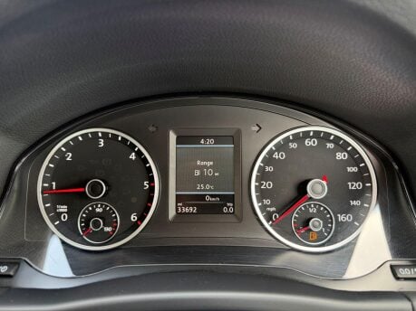 Volkswagen Tiguan 2.0 TDI BlueMotion Tech SE 4WD Euro 5 (s/s) 5dr 15