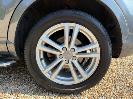 Audi Q3 2.0 TDI S line Edition Euro 6 (s/s) 5dr 11