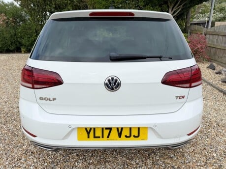 Volkswagen Golf 1.6 TDI BlueMotion Tech GT Euro 6 (s/s) 5dr 9