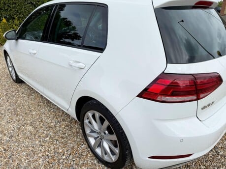 Volkswagen Golf 1.6 TDI BlueMotion Tech GT Euro 6 (s/s) 5dr 10