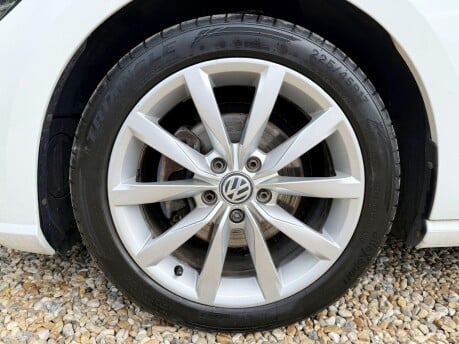 Volkswagen Golf 1.6 TDI BlueMotion Tech GT Euro 6 (s/s) 5dr 12