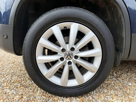 Volkswagen Tiguan 2.0 TDI BlueMotion Tech Match DSG 4WD Euro 6 (s/s) 5dr 16