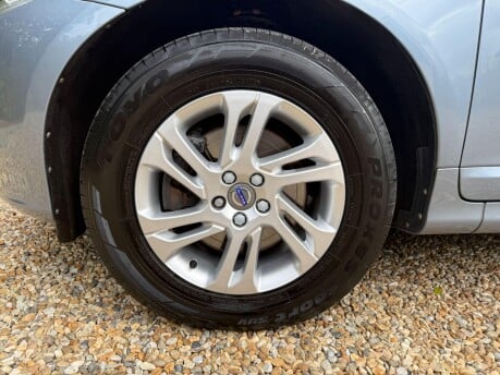 Volvo XC60 2.4 D4 SE Nav Auto AWD Euro 6 (s/s) 5dr 12