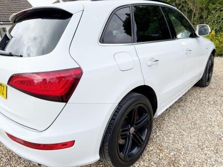 Audi Q5 3.0 TDI V6 S line Plus S Tronic quattro Euro 5 (s/s) 5dr 8