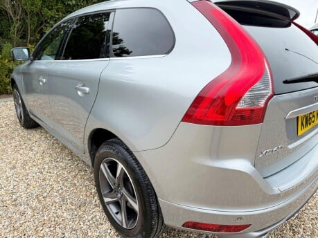 Volvo XC60 2.4 D4 R-Design Lux Nav Auto AWD Euro 6 (s/s) 5dr 10