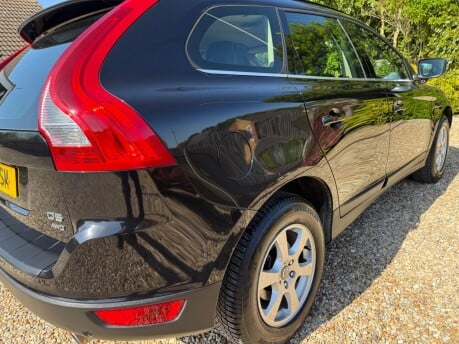 Volvo XC60 2.4 D5 SE Geartronic AWD Euro 5 5dr 10