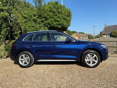 Audi Q5 2.0 TDI Sport S Tronic quattro Euro 6 (s/s) 5dr 4