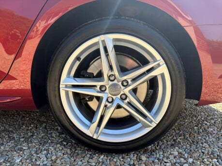 Audi A4 3.0 TDI V6 S line Tiptronic quattro Euro 6 (s/s) 5dr 11