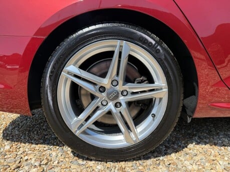Audi A4 3.0 TDI V6 S line Tiptronic quattro Euro 6 (s/s) 5dr 14
