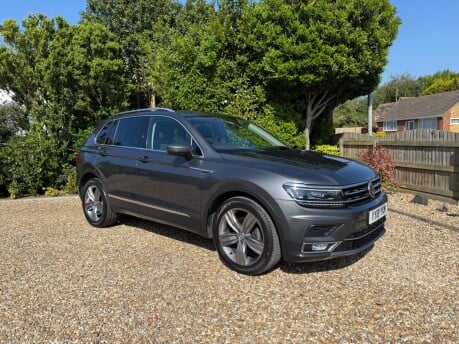 Volkswagen Tiguan 2.0 TDI SEL DSG Euro 6 (s/s) 5dr 4